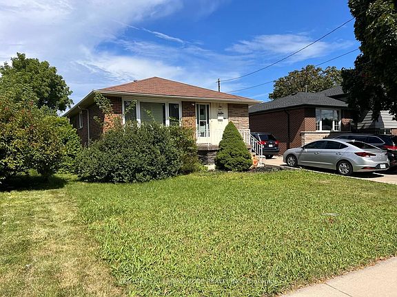 3rd image of 29 Cameo Ave