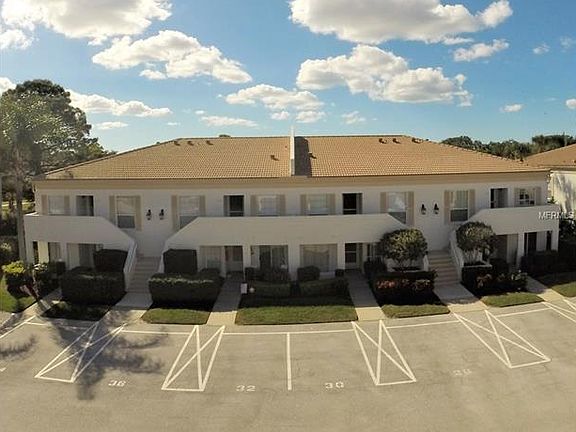2nd image of 5226 Wedgewood Ln #67