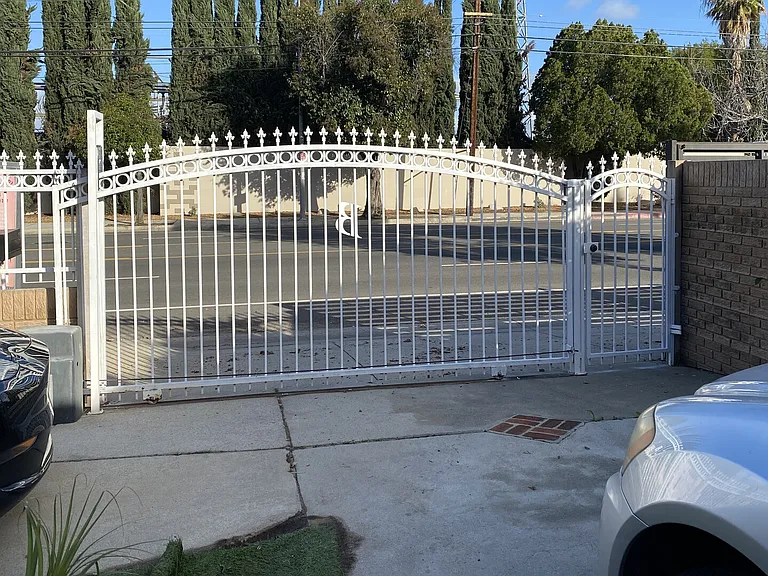Wilbur Ave — Photo 18
