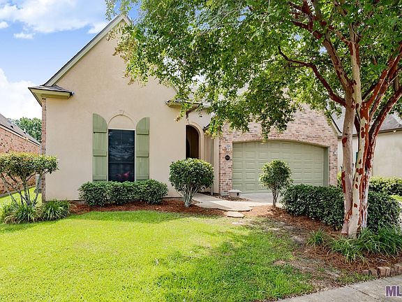 3rd image of 2021 Aubinwood Dr