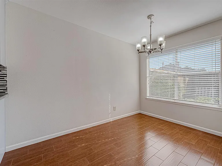 2022 Highland Hills Dr — Photo 14