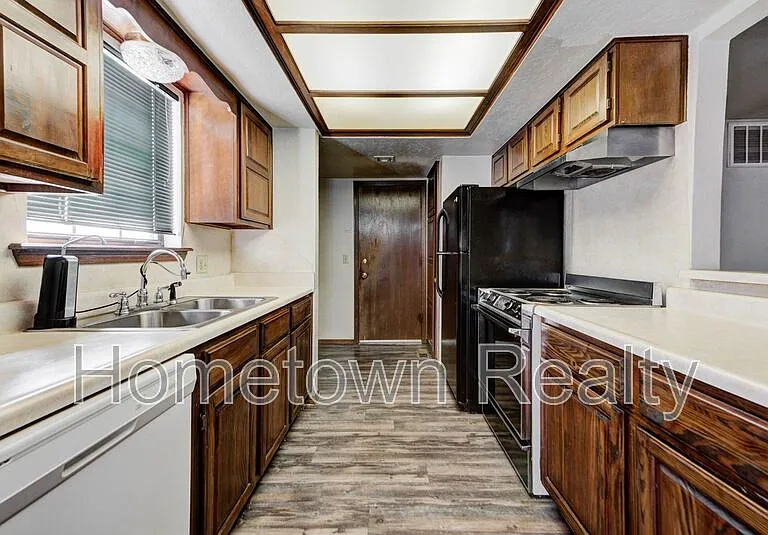 436 NE 115th St — Photo 13