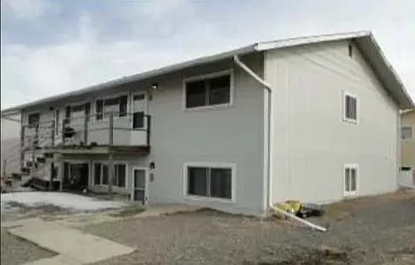 Building Photo 3