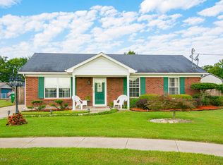 115 Travis Ct, Louisville, KY 40229