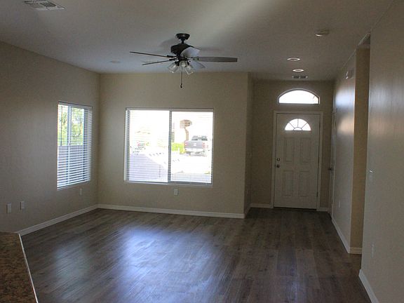 2nd image of 9847 S Prescott Dr