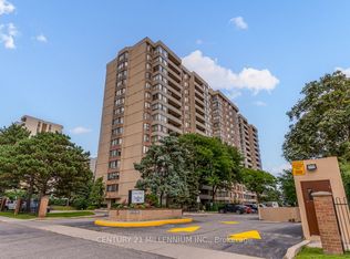 5 Lisa St #604, Brampton, ON L6T 4T4