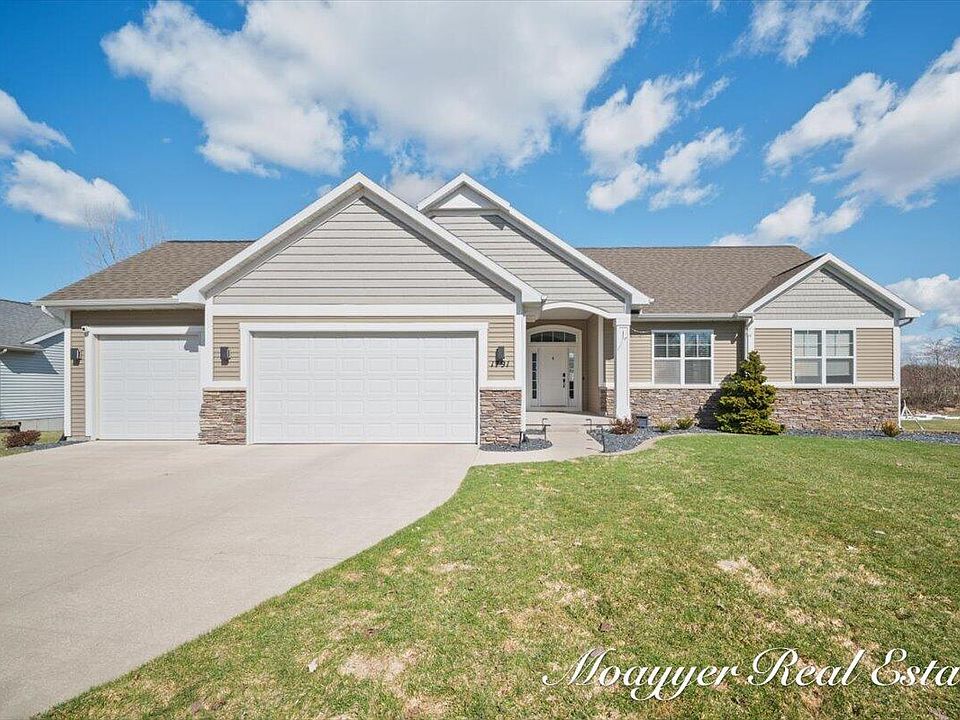 1st image of 1791 68th St SW