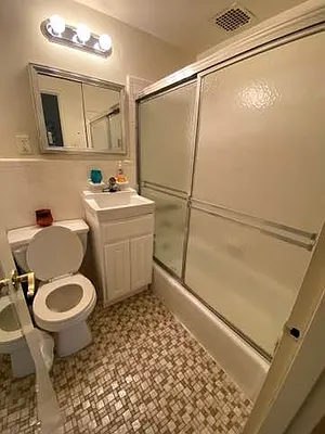 Rented by Oxford Property Group | media 11