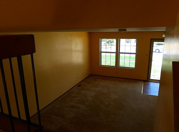 3rd image of 18209 Idlewild Dr