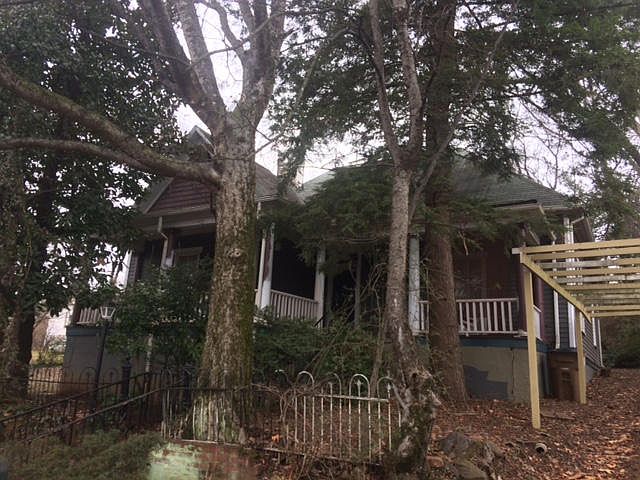 1st image of 1605 NE Brown Ave