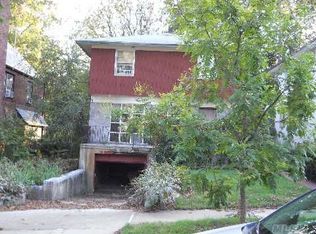 5424 252nd St, Little Neck, NY 11362