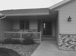 W7925 Country Ave, Holmen, WI 54636
