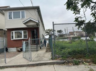 107-02 165th St FLOOR 2, Jamaica, NY 11433