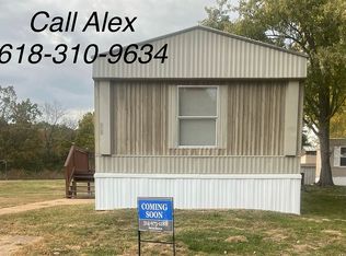 301 Westview Dr #301, Pacific, MO 63069