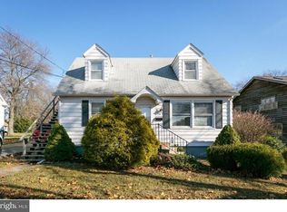 733 N Forklanding Rd, Maple Shade, NJ 08052