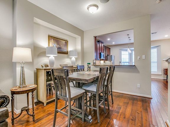 5th image of 2524 Chambers Dr