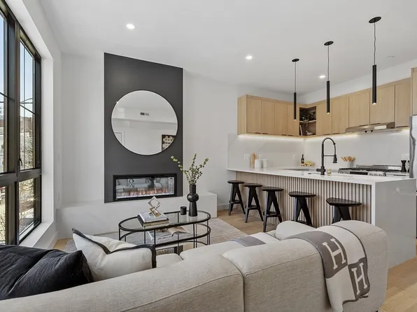 131 5th St #5, Cambridge, MA 02141