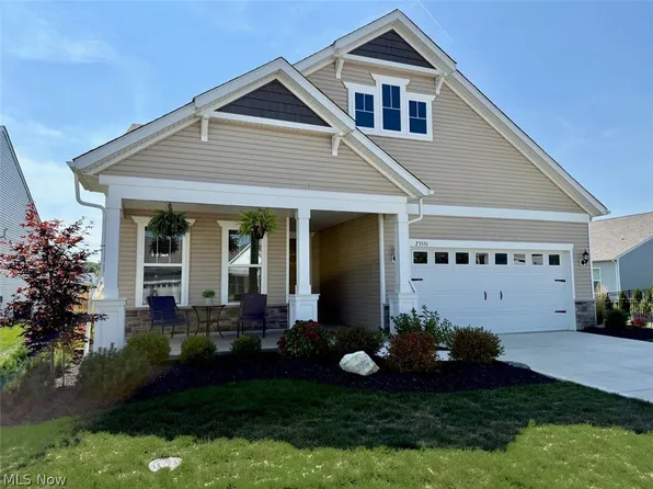 23551 Saint Andrews Dr, Columbia Station, OH 44028
