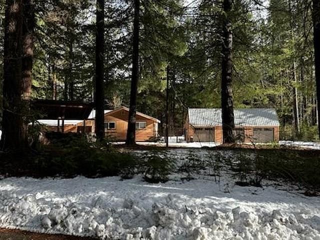 2nd image of 3 Willow Creek Rd