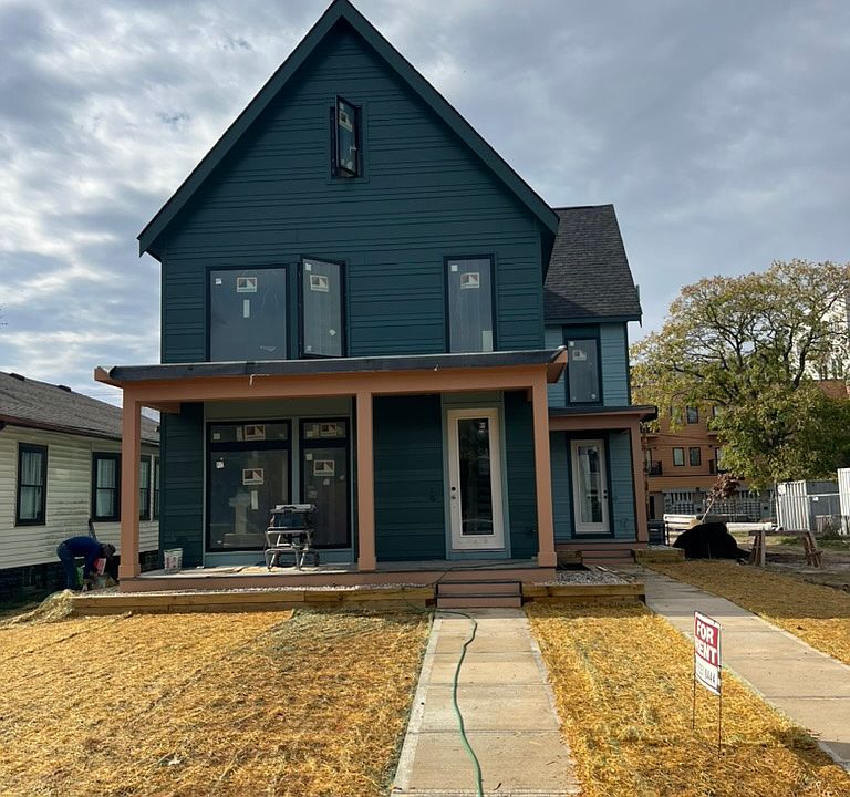1st image of 2142 N Park Ave