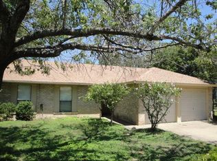 1911 Greyson Dr, Round Rock, TX 78664