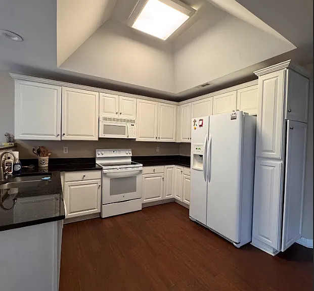 413 Falling Rock Way — Photo 15