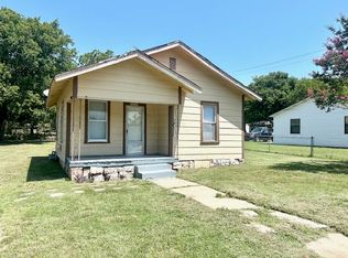 1211 3rd Ave NE, Ardmore, OK 73401