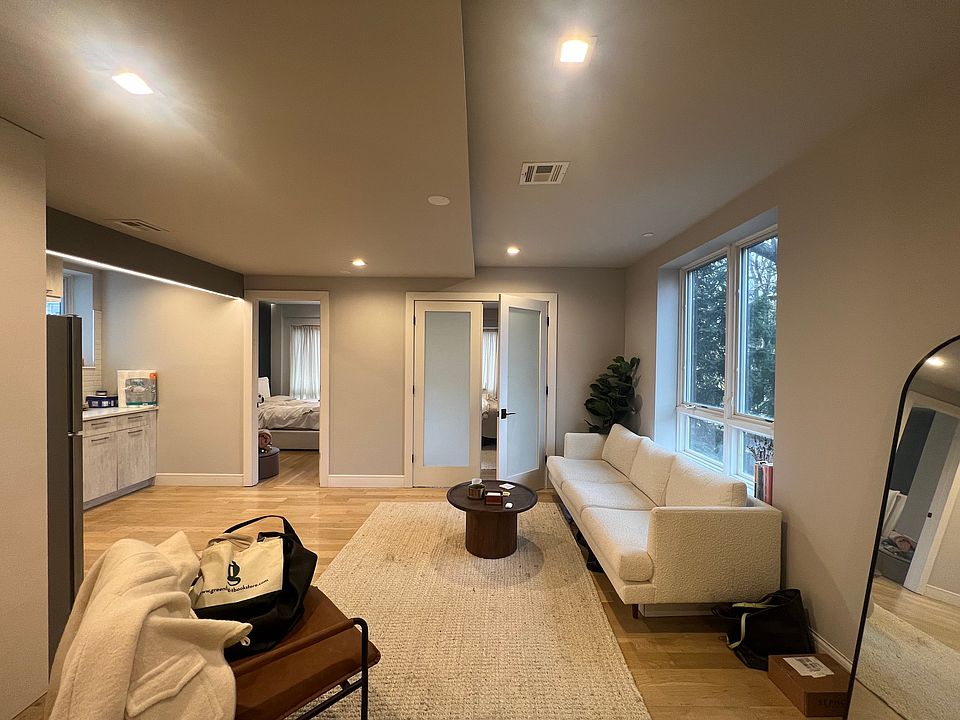 1st image of 360 Greene Ave #3R