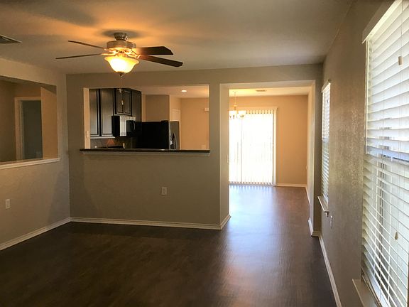 5th image of 8808 Edmundsbury Dr