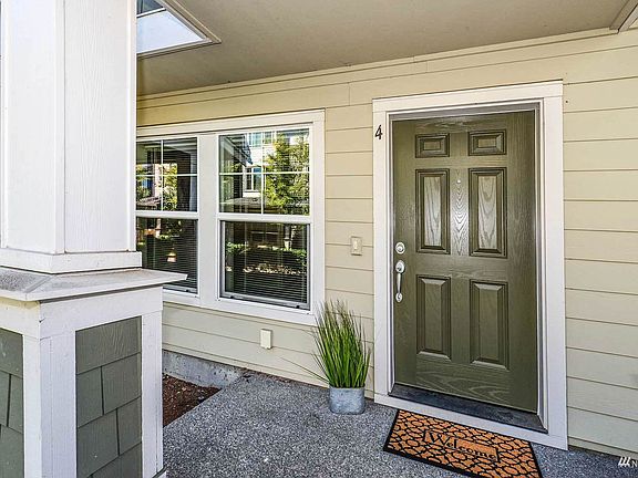 3rd image of 13417 45th Dr SE Unit 4
