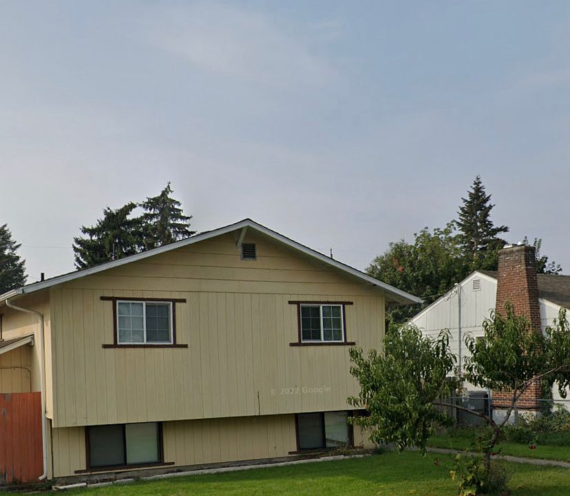 1st image of 2812 E Columbia Ave