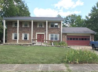 5924 Ambassador Dr, Fairfield, OH 45014