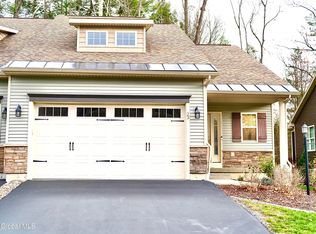 23 Canterbury Lane, Delmar, NY