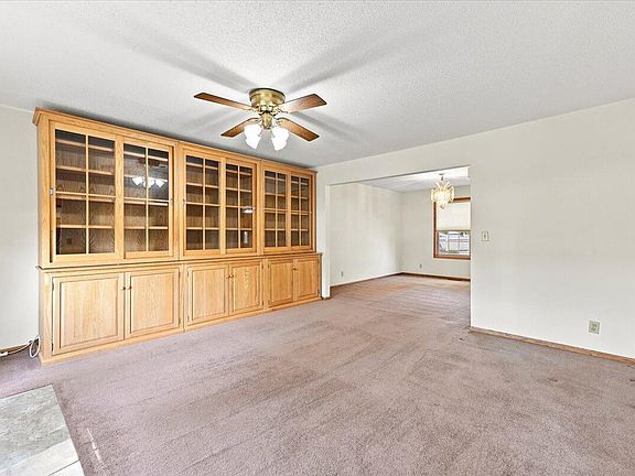 3rd image of 601 Porter St