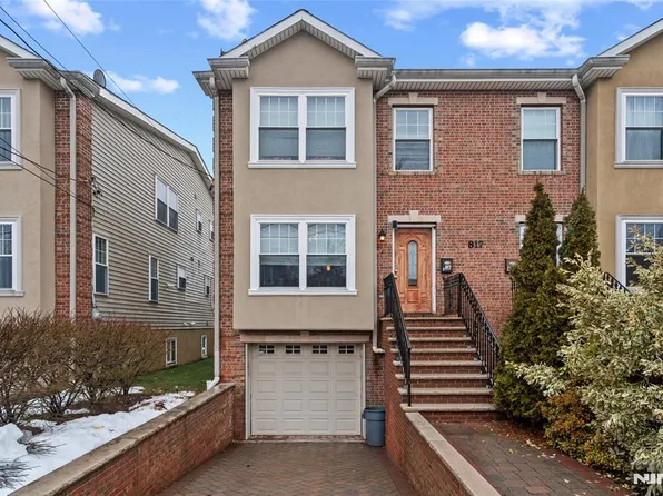 817 7th St #A, Secaucus, NJ 07094