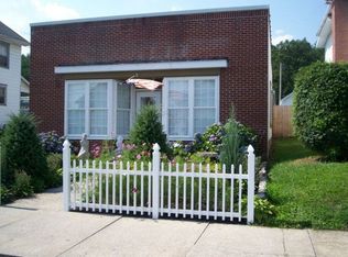 415 W 5th St, Lewistown, PA 17044