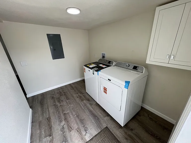 349 San Diego St — Photo 20