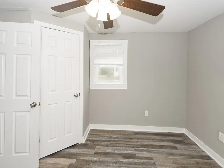 209 Testament Ln — Photo 16