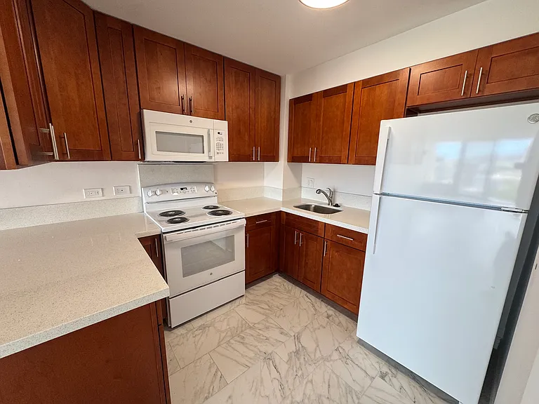 2474 Kapiolani Blvd #1103 — Photo 1