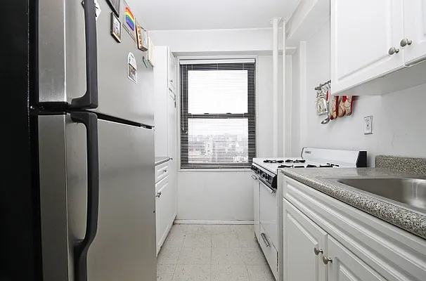 Sold by MNS | media 14