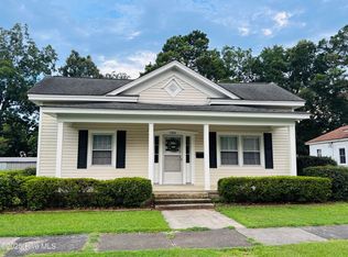 588 2nd St, Ayden, NC 28513