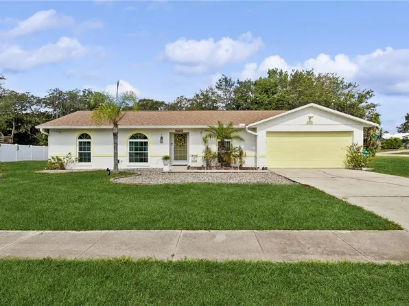 3037 Hunkin Cir, Deltona, FL 32738