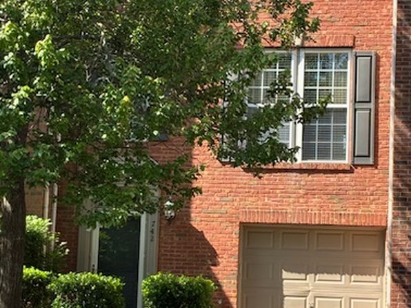 742 Huffine Manor Cir