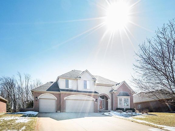 3rd image of 10180 Whitmore Bay Dr