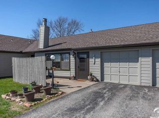 2437 Crestline Dr, Lawrence, KS 66047
