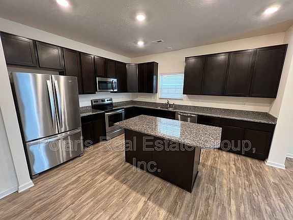 5th image of 5899 Stubbington Ln