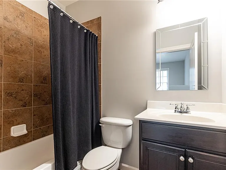 3664 Brookhaven Manor Xing NE — Photo 13