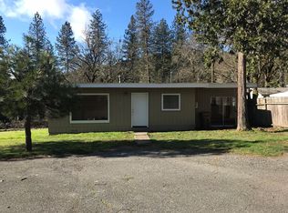 2748-2800-B NW Highland Ave #A, Grants Pass, OR 97526