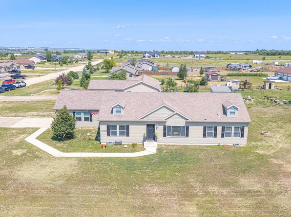 13425 Sarah Jane St NW, Williston, ND 58801
