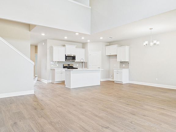 2nd image of 120 Belle Lake Dr